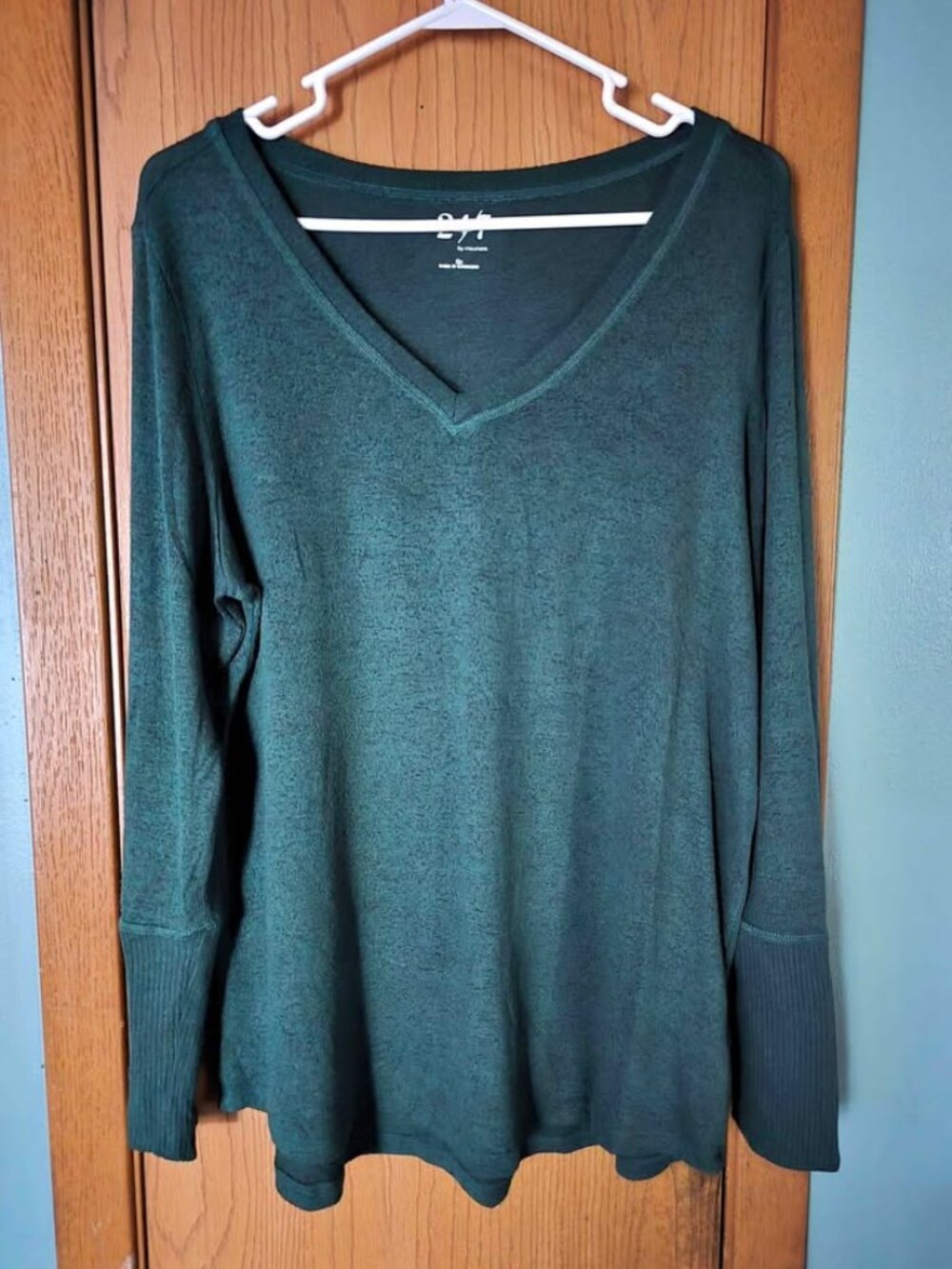 Size 0X Maurices Green Long Sleeve Shirt Top